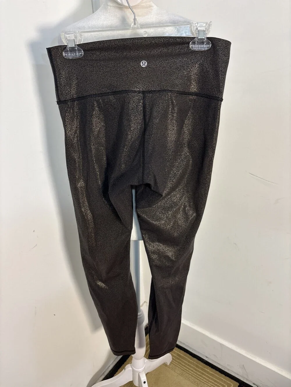 LULULEMON ATHLETICA Wunder Under Hi-Rise Tight Size 8